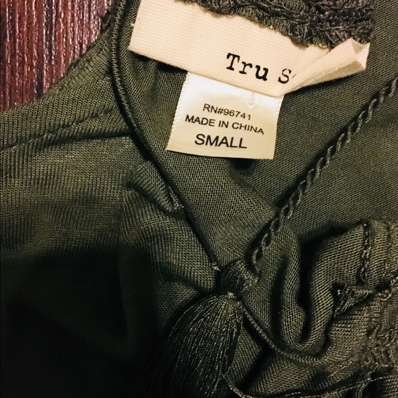 Olive green tank - Picture 3 of 3